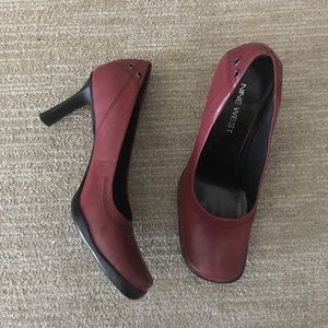 Nine West burgundy pumps
